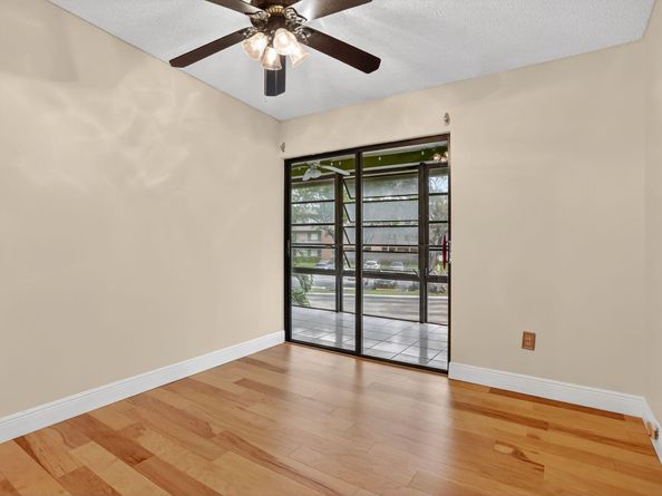 7711 Ashmont Circle 215, Tamarac FL 33321