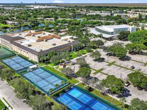 7711 Ashmont Circle 215, Tamarac FL 33321