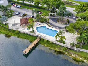 118 Lake Emerald Drive 102, Oakland Park FL 33309