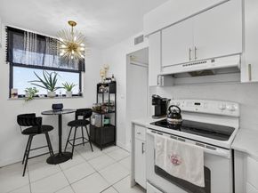 118 Lake Emerald Drive 102, Oakland Park FL 33309
