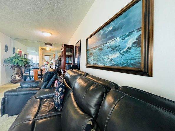 251 S Suffolk F 251 251, Boca Raton FL 33434
