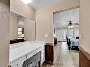 671 NW 82 Ter Terrace, Coral Springs FL 33071