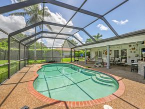 671 NW 82 Ter Terrace, Coral Springs FL 33071