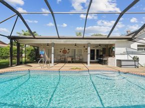 671 NW 82 Ter Terrace, Coral Springs FL 33071