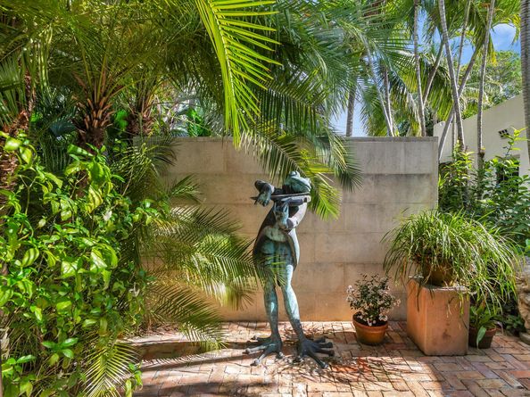 815 Nathan Hale Road, West Palm Beach FL 33405