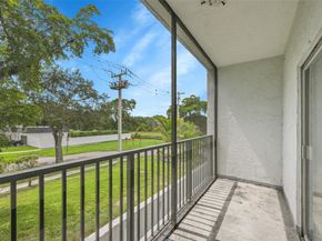 7541 NW 16th St 1211, Plantation FL 33313