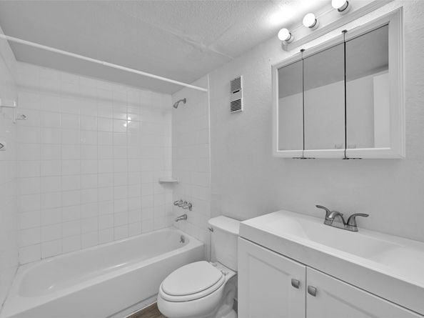 7541 NW 16th St 1211, Plantation FL 33313