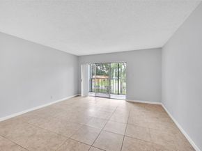 7541 NW 16th St 1211, Plantation FL 33313