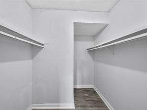 7541 NW 16th St 1211, Plantation FL 33313