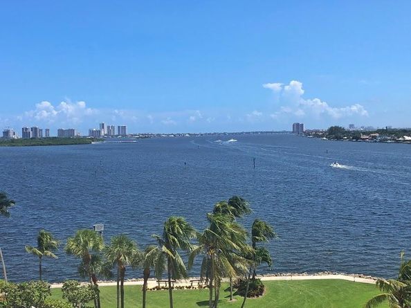 115 Lakeshore Drive 746, North Palm Beach FL 33408