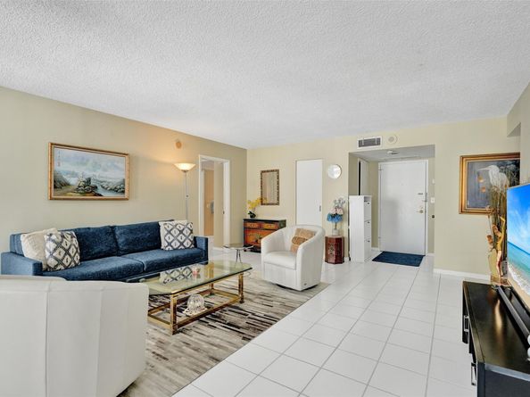 1010 S Ocean Blvd 912, Pompano Beach FL 33062