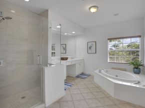 5660 NE Trieste Way, Boca Raton FL 33487