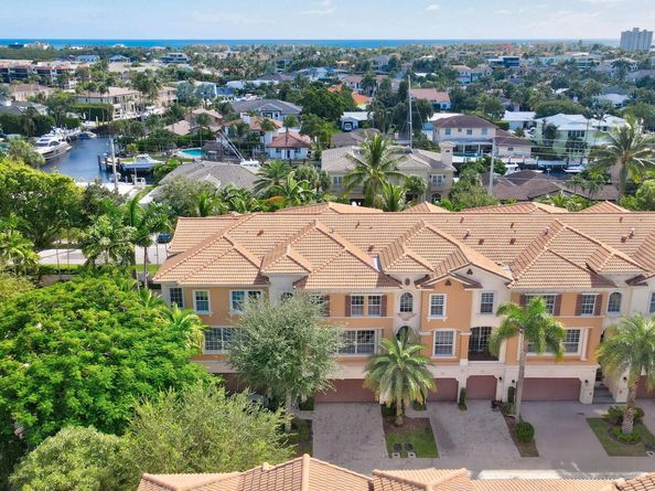 5660 NE Trieste Way, Boca Raton FL 33487