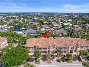 5660 NE Trieste Way, Boca Raton FL 33487