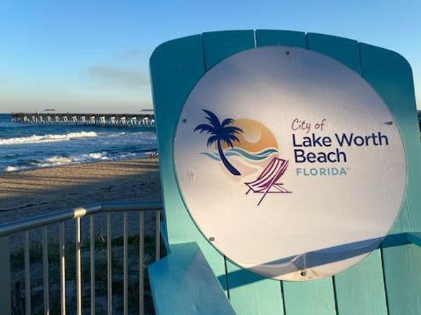 1123 N Lakeside Drive, Lake Worth Beach FL 33460