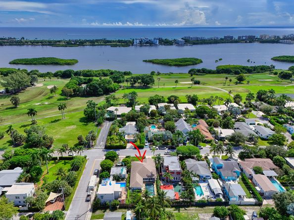 1123 N Lakeside Drive, Lake Worth Beach FL 33460