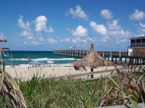 1123 N Lakeside Drive, Lake Worth Beach FL 33460