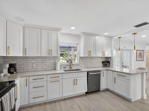 1123 N Lakeside Drive, Lake Worth Beach FL 33460