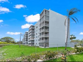 5500 NW 2nd Avenue 414, Boca Raton FL 33487