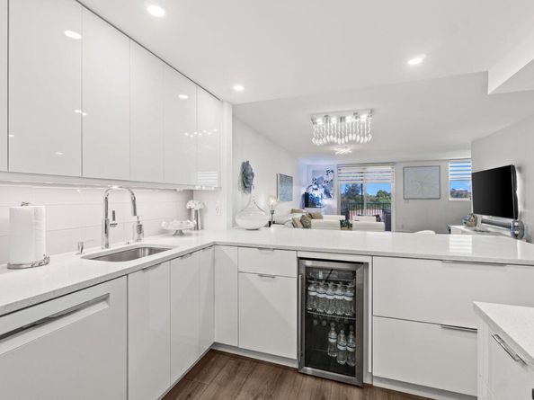 5500 NW 2nd Avenue 414, Boca Raton FL 33487