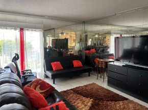 6820 W Flagler St 308, Miami FL 33144