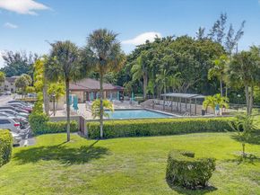 21734 Arriba Real 32b, Boca Raton FL 33433