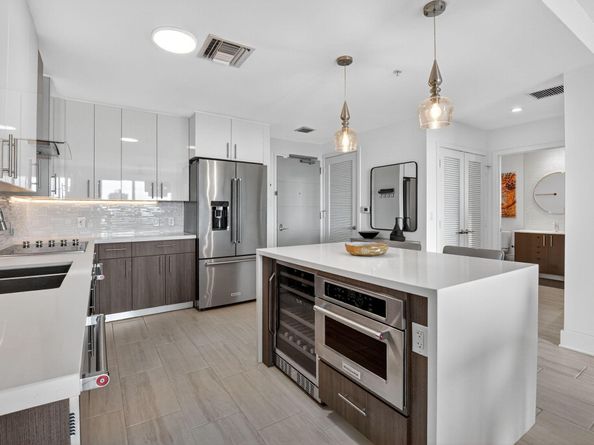 236 SE Fifth Avenue 405, Delray Beach FL 33483