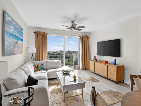 236 SE Fifth Avenue 405, Delray Beach FL 33483