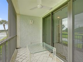 4539 Luxemburg Ct 201, Lake Worth FL 33467