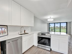 4539 Luxemburg Ct 201, Lake Worth FL 33467
