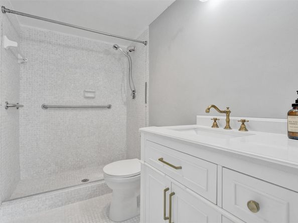 4539 Luxemburg Ct 201, Lake Worth FL 33467