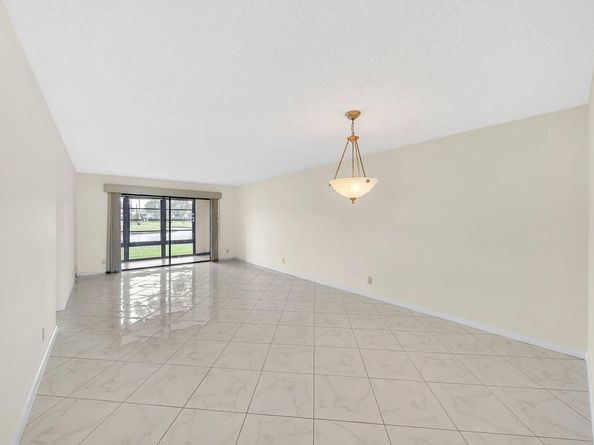 15234 Lakes Of Delray Boulevard 244, Delray Beach FL 33484