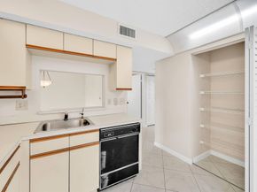 15234 Lakes Of Delray Boulevard 244, Delray Beach FL 33484