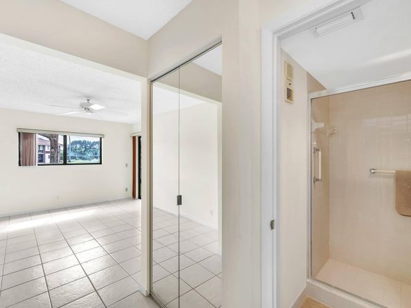 15234 Lakes Of Delray Boulevard 244, Delray Beach FL 33484