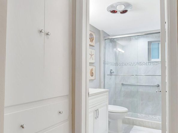 200 Andrews Avenue 1, Delray Beach FL 33483
