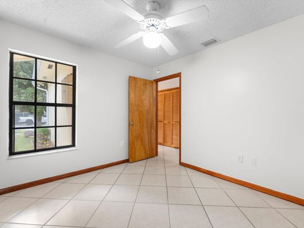 5051 SW 142 Pl, Miami FL 33175