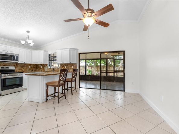 5051 SW 142 Pl, Miami FL 33175