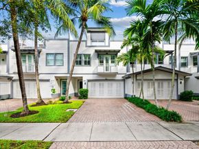 218 NE 15th Ave 218, Fort Lauderdale FL 33301