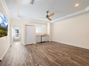 218 NE 15th Ave 218, Fort Lauderdale FL 33301