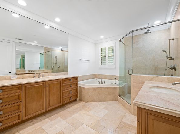 218 NE 15th Ave 218, Fort Lauderdale FL 33301