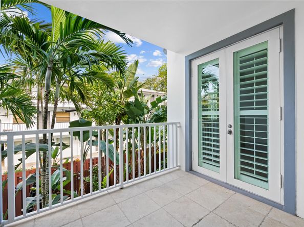 218 NE 15th Ave 218, Fort Lauderdale FL 33301