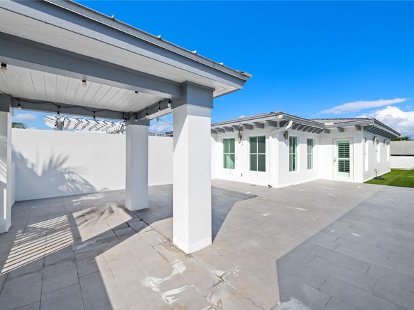 218 NE 15th Ave 218, Fort Lauderdale FL 33301