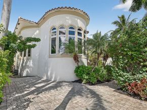 519 Royal Plaza Dr, Fort Lauderdale FL 33301