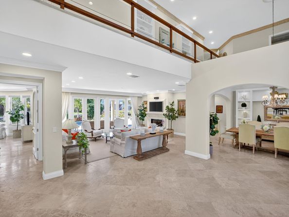 519 Royal Plaza Dr, Fort Lauderdale FL 33301