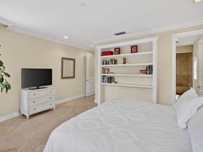 519 Royal Plaza Dr, Fort Lauderdale FL 33301