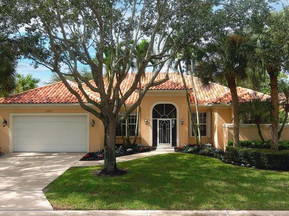 2211 Vero Beach Lane, West Palm Beach FL 33411