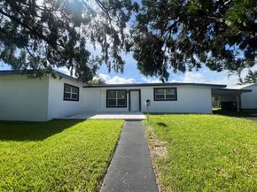 1319 Crest Drive, Lake Worth Beach FL 33461