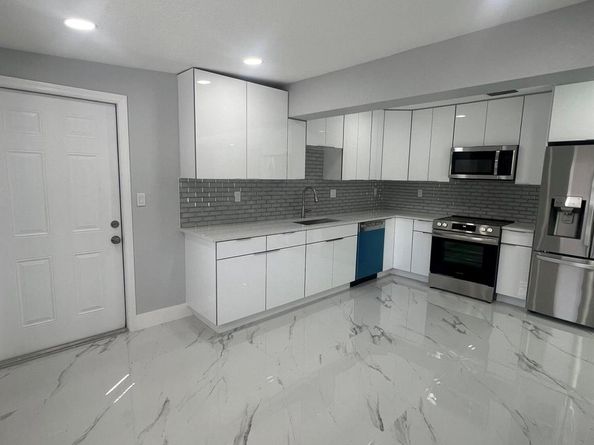 1319 Crest Drive, Lake Worth Beach FL 33461