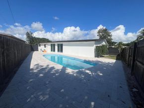 1319 Crest Drive, Lake Worth Beach FL 33461