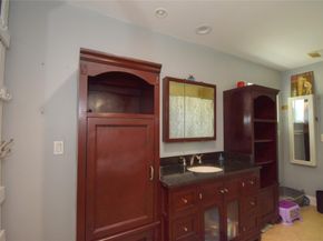 301 SE 12th St, Deerfield Beach FL 33441